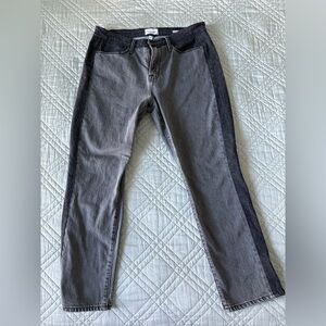 Agolde women’s jeans. Grey with black details. 30 inch waist, 29 inch inseam.